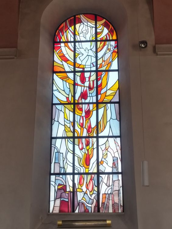 Christuskirche Nordfenster Pfingsten